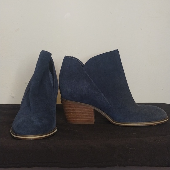 Jessica Simpson booties blue size 7.5 suede type material blue - Picture 2 of 4